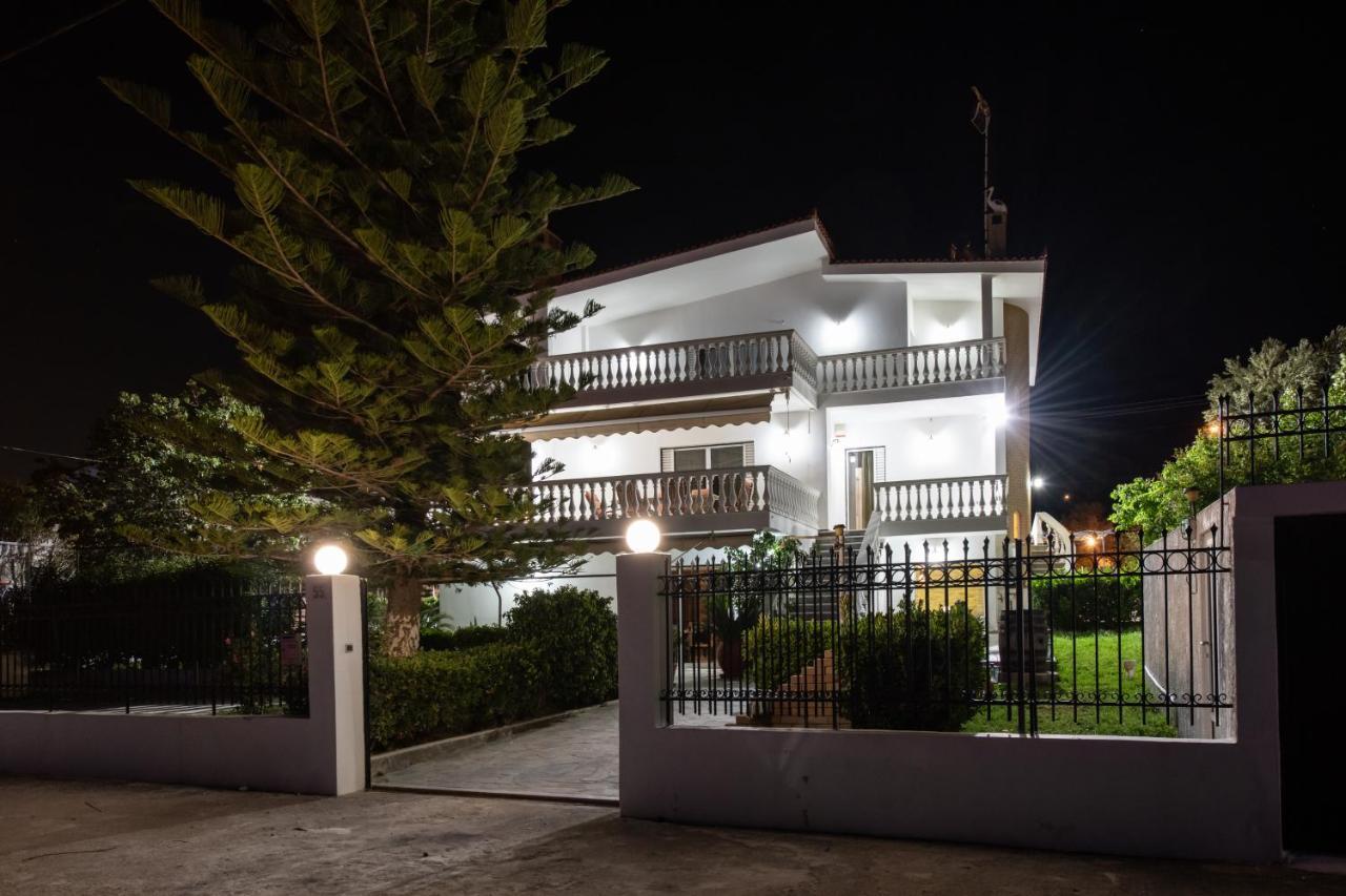 Villa Mairi - 2 Private Pools & Game Room Near Athens Salamina Exterior foto