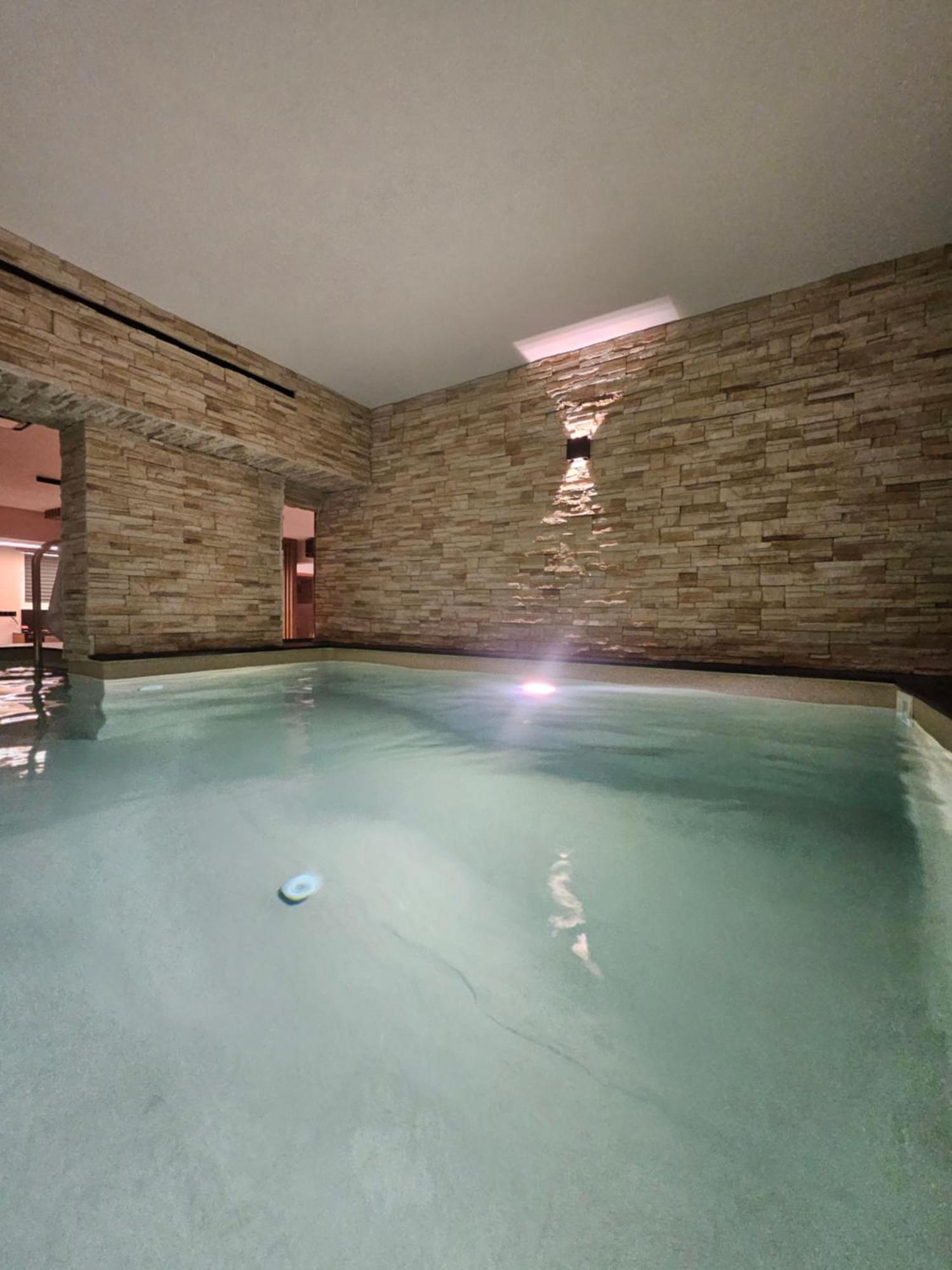 Villa Mairi - 2 Private Pools & Game Room Near Athens Salamina Exterior foto